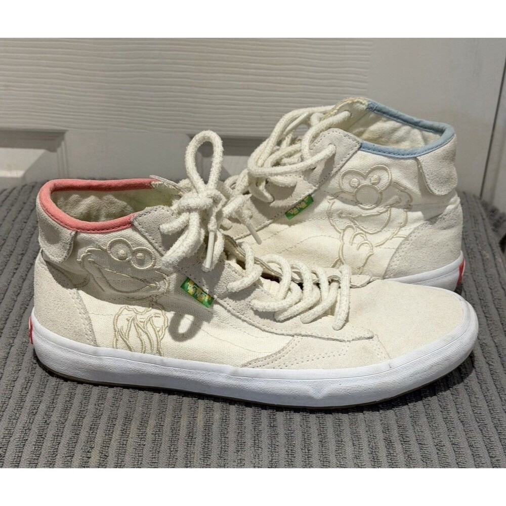 VANS The Lizzie Skate Shoes Sesame Street Embroidered Characters Size M8 W9.5